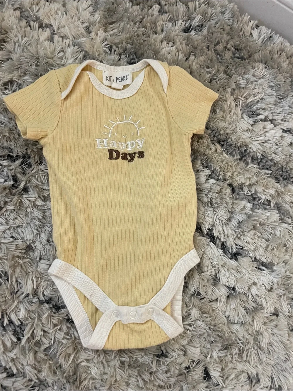 Pearl Yellow Ribbed 